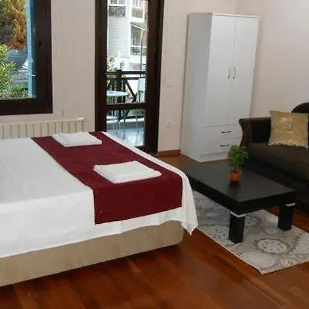 Mavilla Otel 2*