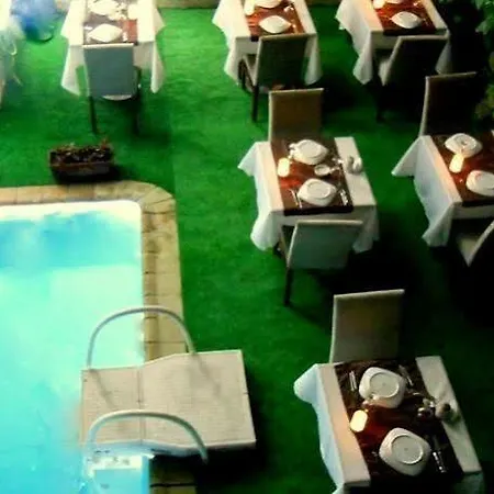 Mavilla Hotell Istanbul